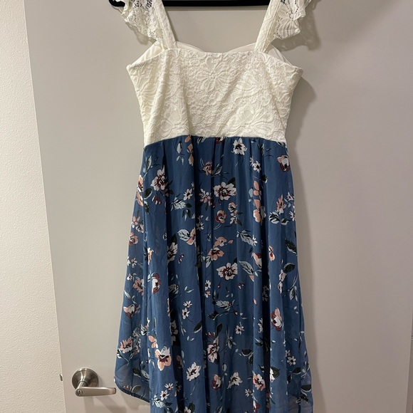 High-Low Dress - Picture 7 of 9